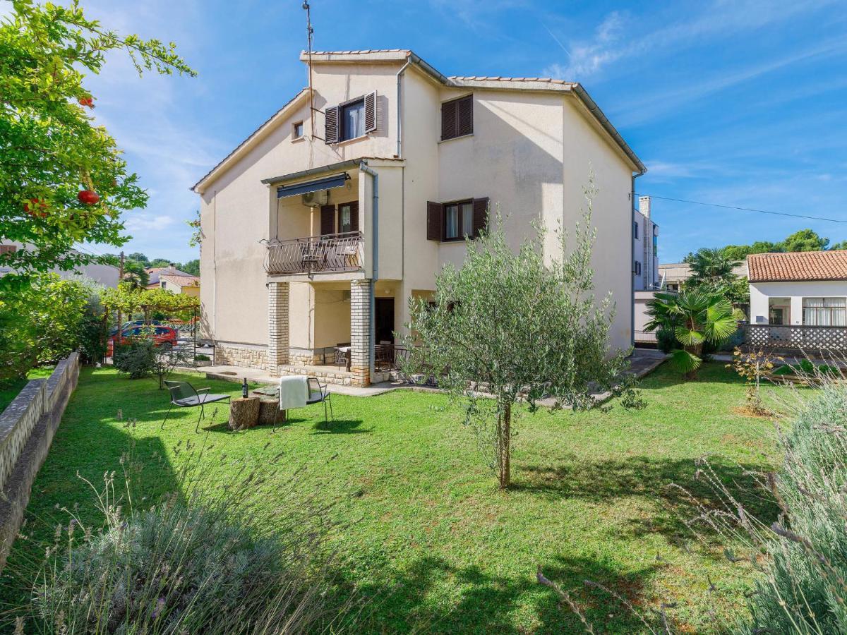 Apartment Zrinka-2 By Interhome Пореч Экстерьер фото